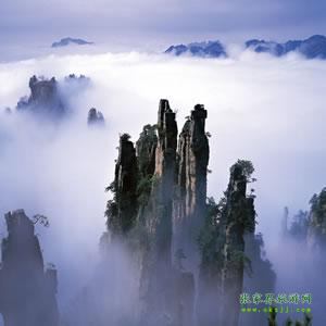 【長(zhǎng)沙往返線路3】：張家界、天子山、黃龍洞、天門仙山四日游